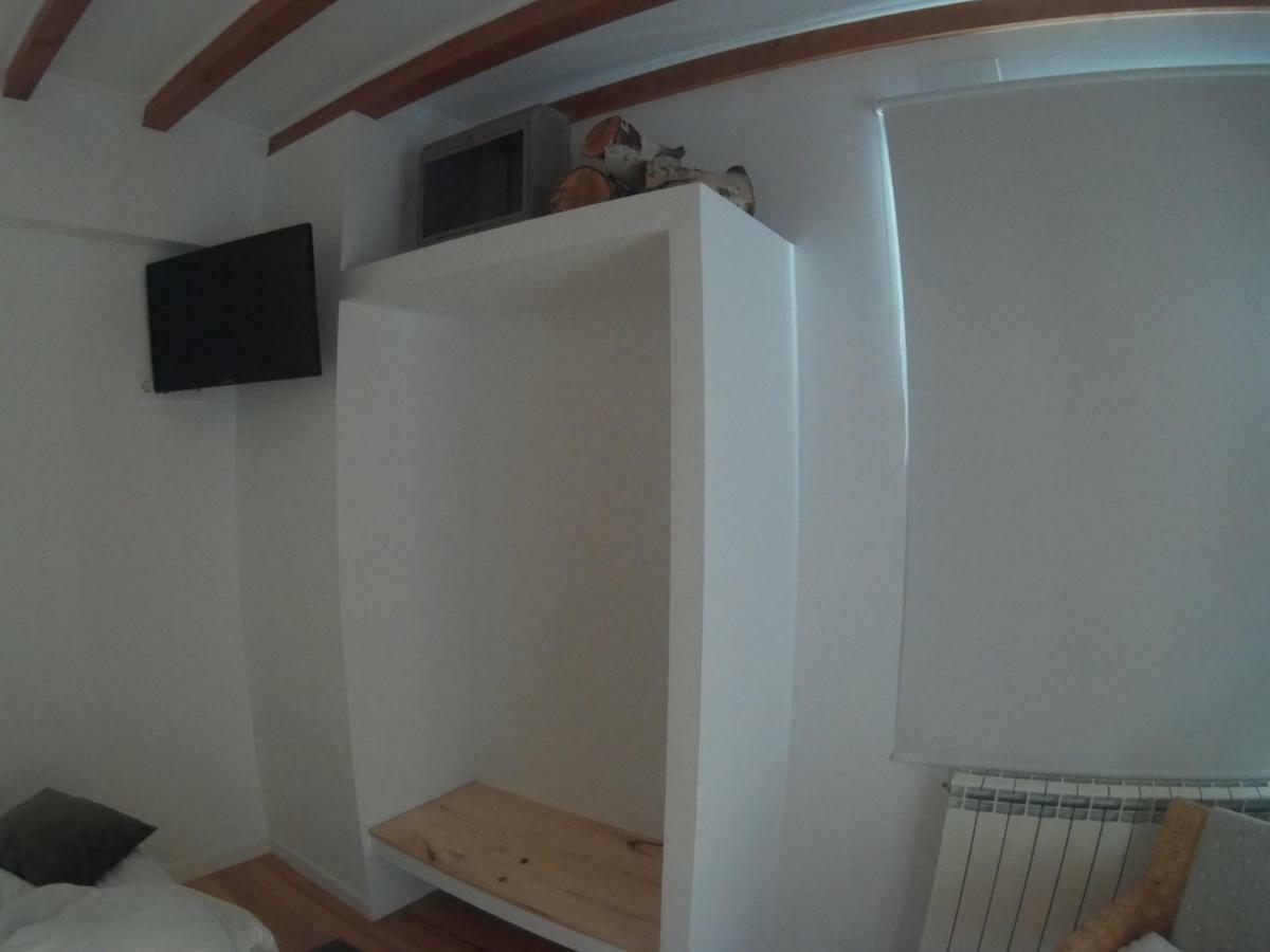 Castro Urdiales - La Vieja Estacion - Cerca De Bilbao Guest House Ngoại thất bức ảnh